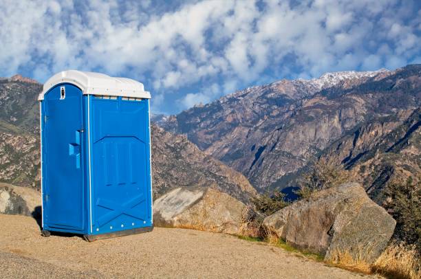 Porta potty delivery and setup in Ferndale, MI